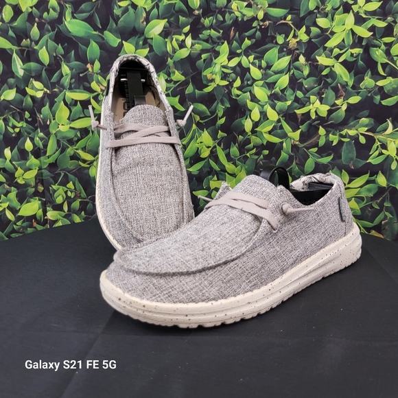 Hey Dude Wendy Linen Iron Size 7